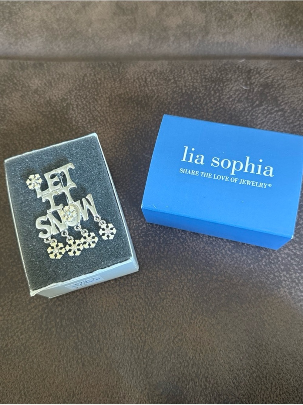 Lia Sophia Silver 'Let It Snow' Brooch with Dangling Snowflakes